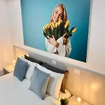 Beeapartments Apartahotel 3*