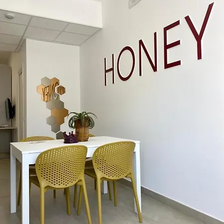 Beeapartments 4* 바리